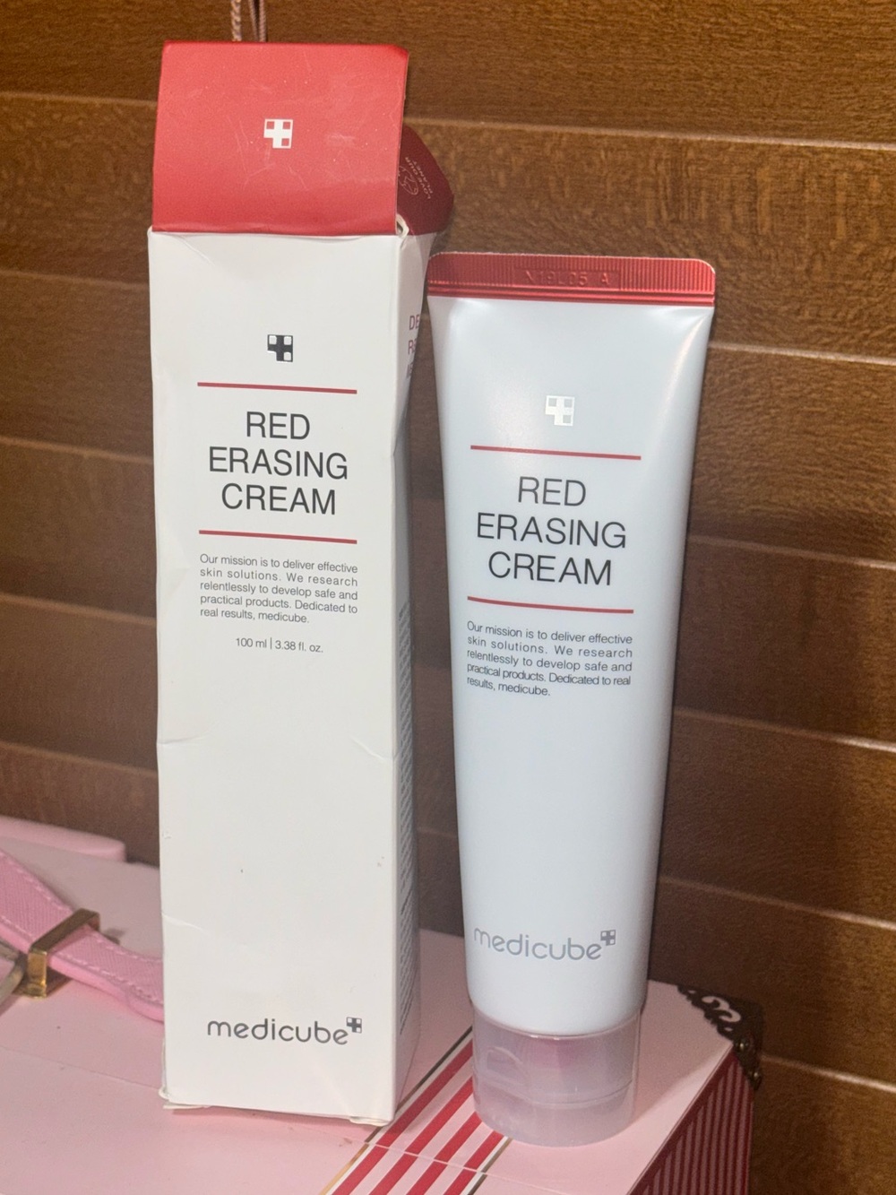 Medicube Red Erasing Cream